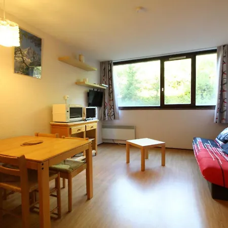 4 Pers, Lave-vaisselle, Proche Pistes Et Commerces, Navette Gratuite - Fr-1-687-47 Appartement