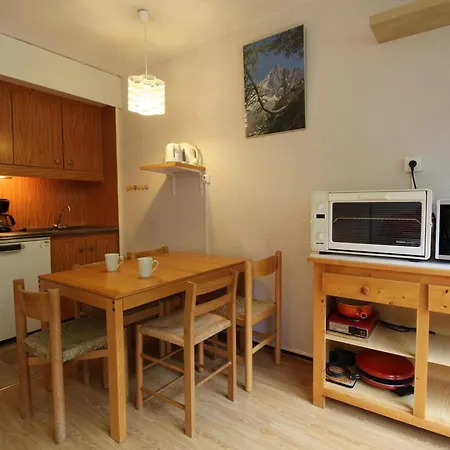 4 Pers, Lave-vaisselle, Proche Pistes Et Commerces, Navette Gratuite - Fr-1-687-47 Appartement Arâches